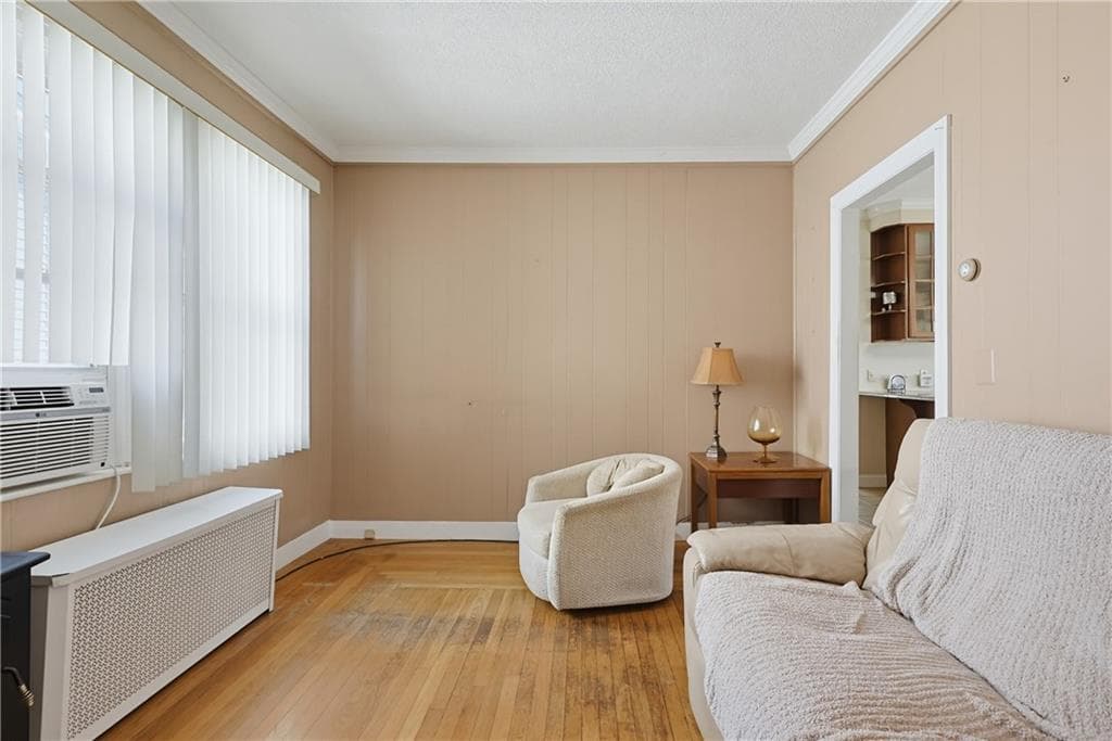 Single Family Residence at 43 Crothers Avenue, Cranston, photo 6 of 32