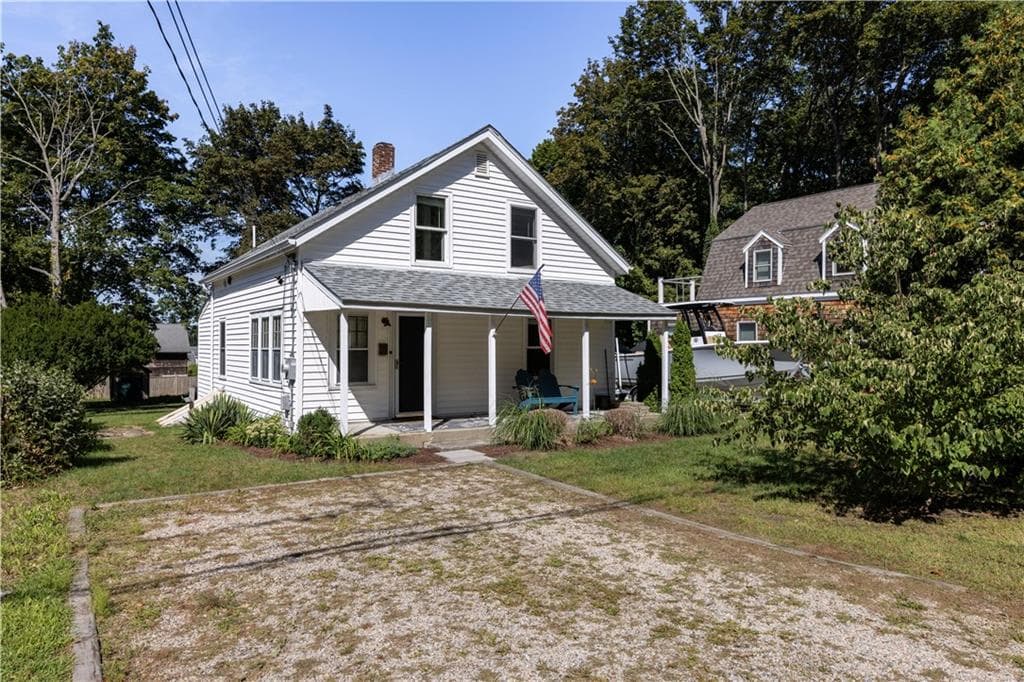 Single Family Residence at 57 Melrose Avenue Avenue, Jamestown, photo 4 of 29