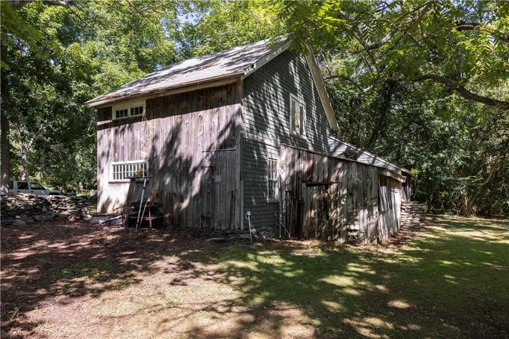 Multi Family at 46 Carr Lane, Jamestown, photo 16 of 50