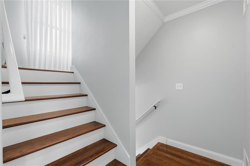 Condominium at 1 Jupiter Lane UNIT D, Richmond, photo 27 of 50