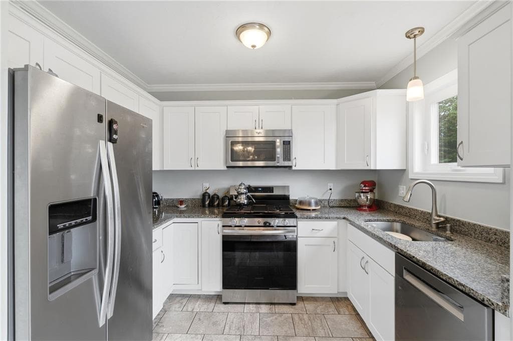 Condominium at 1 Jupiter Lane UNIT D, Richmond, photo 22 of 50