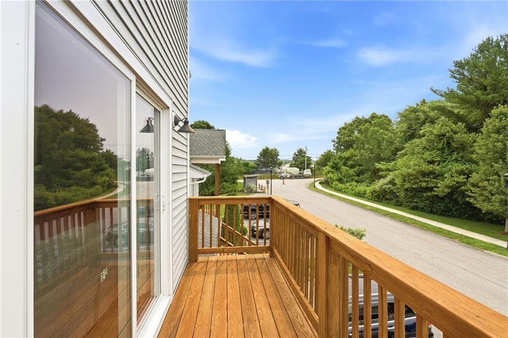 Condominium at 1 Jupiter Lane UNIT D, Richmond, photo 38 of 50