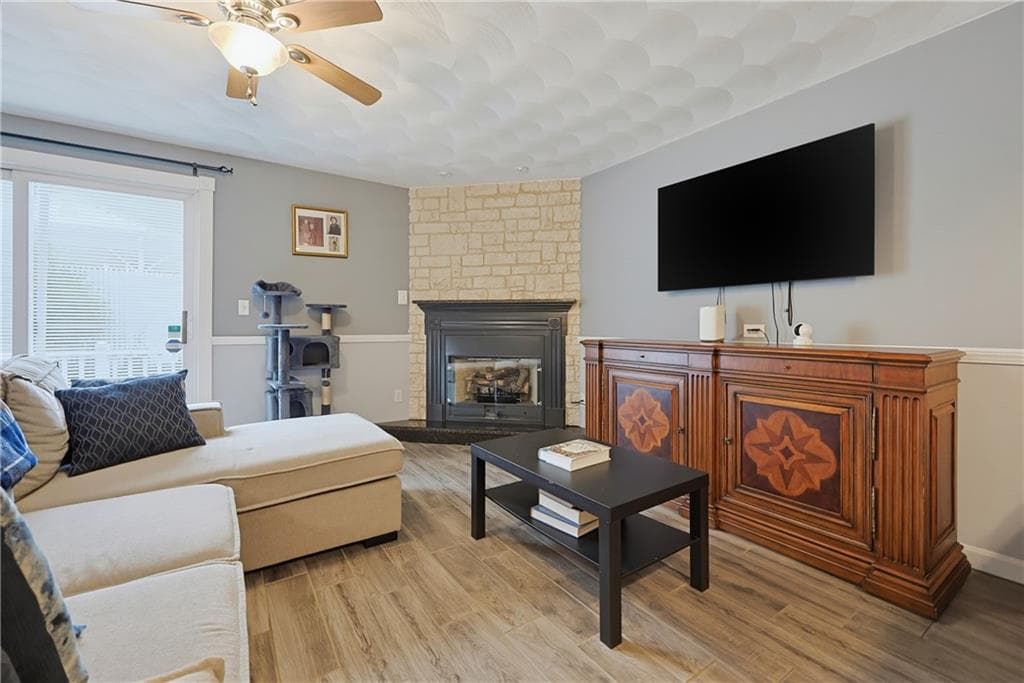 Condominium at 572 Smithfield Road UNIT 12, North Providence, photo 16 of 36