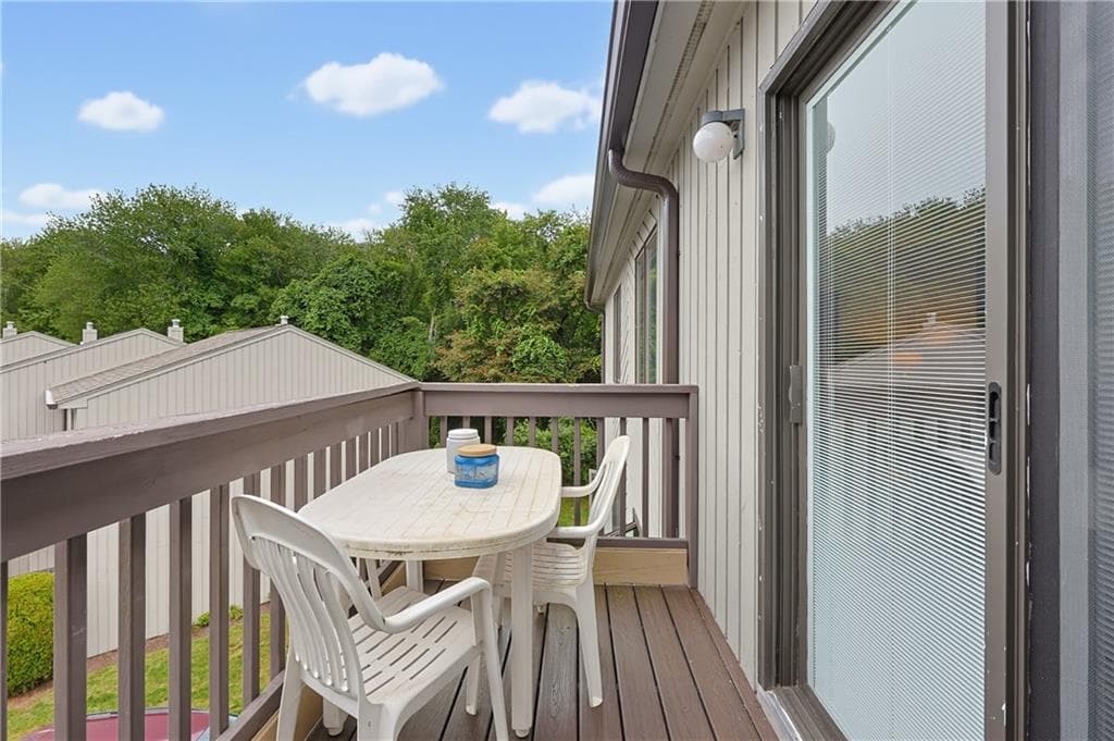 Condominium at 35 Kristee Circle Circle UNIT 35, West Warwick, photo 26 of 26