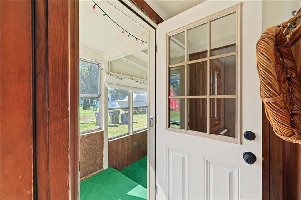 Single Family Residence at 18 Townsend Drive, Barrington, photo 15 of 30