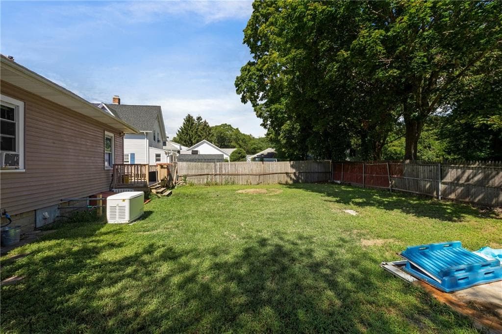 Single Family Residence at 321 Church Avenue, Warwick, photo 31 of 35