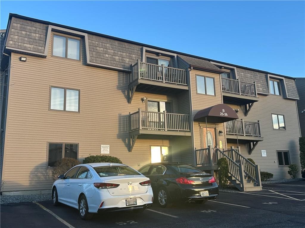 23 Village Court