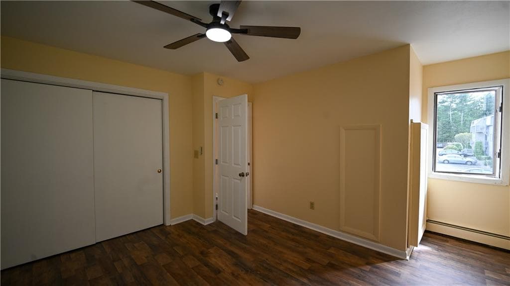 Condominium at 23 Village Court, West Warwick, photo 9 of 11