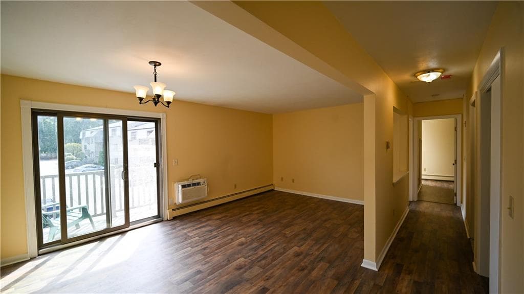 Condominium at 23 Village Court, West Warwick, photo 4 of 11