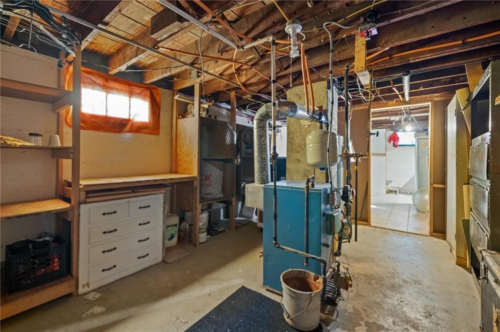 Single Family Residence at 68 Bowlet Street, Providence, photo 26 of 36