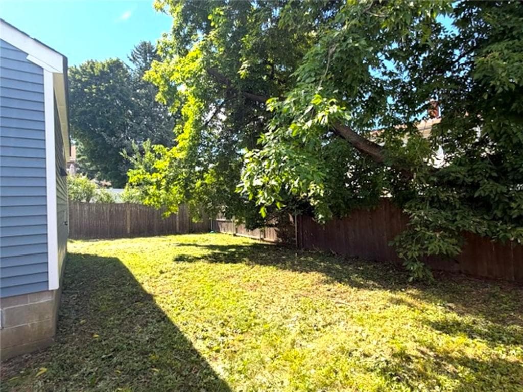 Multi Family at 84 86 Standish Avenue, Providence, photo 15 of 15
