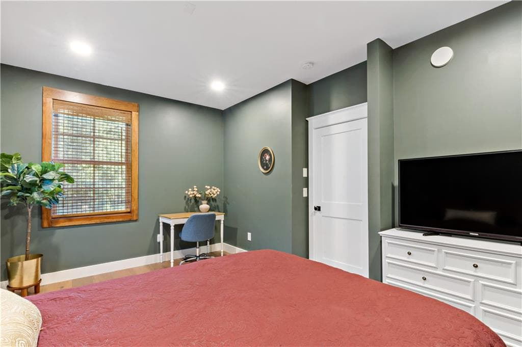 Single Family Residence at 216 Spartina Cove Way, South Kingstown, photo 23 of 50