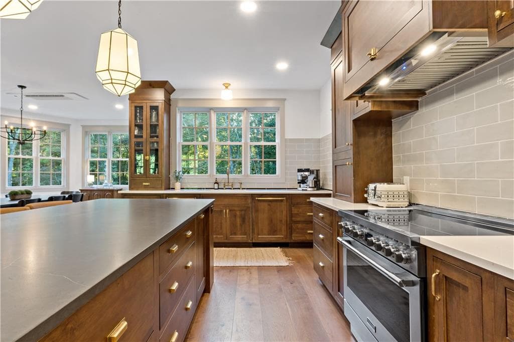Single Family Residence at 216 Spartina Cove Way, South Kingstown, photo 13 of 50