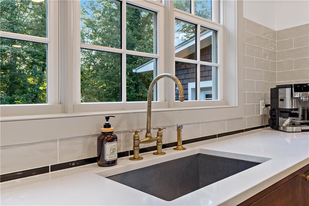 Single Family Residence at 216 Spartina Cove Way, South Kingstown, photo 16 of 50