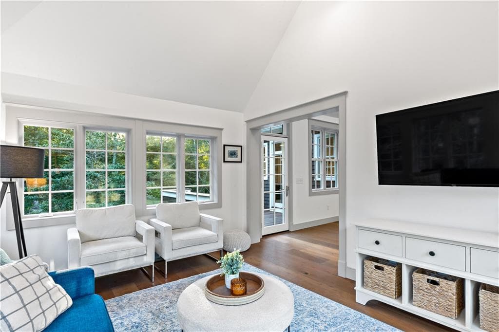 Single Family Residence at 216 Spartina Cove Way, South Kingstown, photo 10 of 50