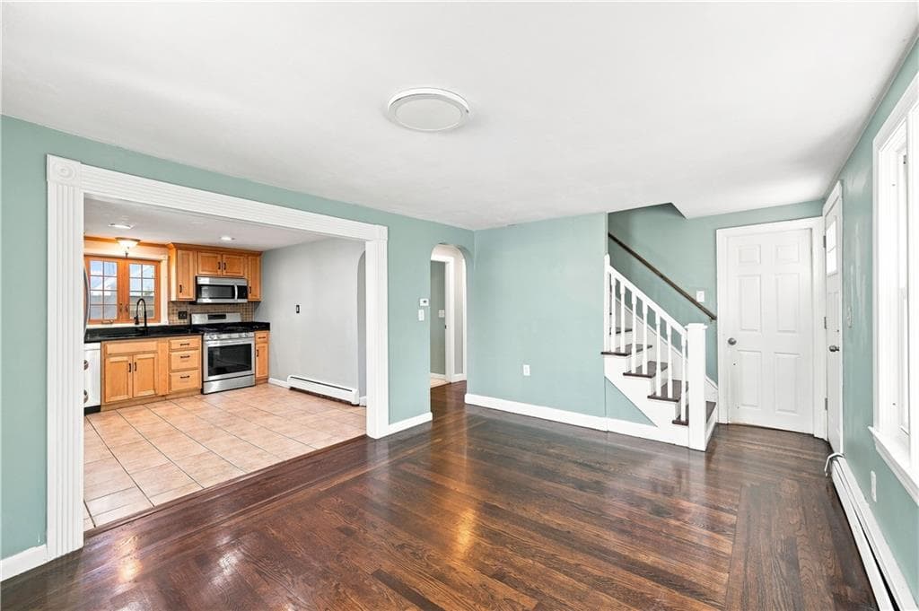 Single Family Residence at 18 Clark Avenue, Pawtucket, photo 10 of 28