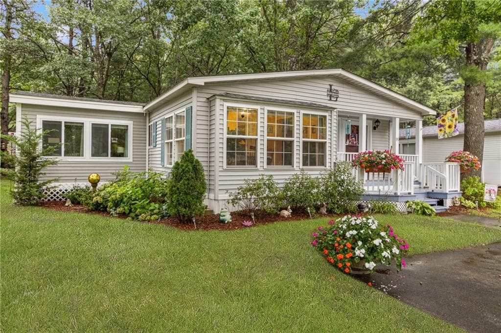 Single Family Residence at 95 Lear Drive, Coventry, photo 3 of 42