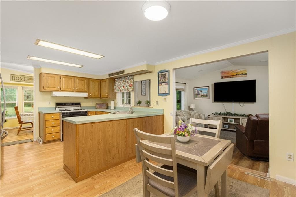 Single Family Residence at 95 Lear Drive, Coventry, photo 20 of 42
