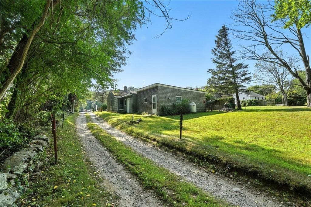 Commercial at 1907 A Kingstown Road, South Kingstown, photo 22 of 50