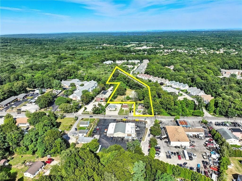 Commercial at 1907 A Kingstown Road, South Kingstown, photo 10 of 50