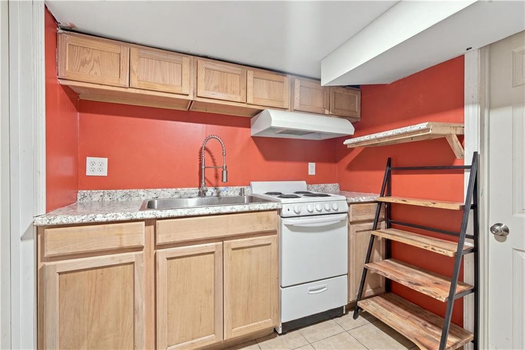 Multi Family at 509 Union Avenue, Providence, photo 25 of 31