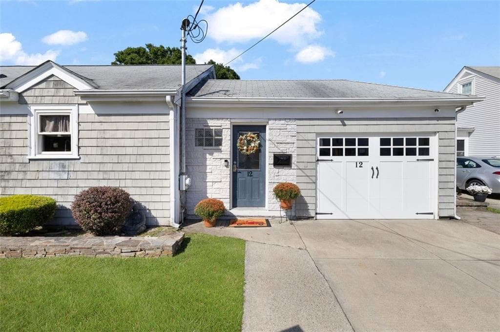 Single Family Residence at 12 Beverly Ann Drive, North Providence, photo 40 of 43