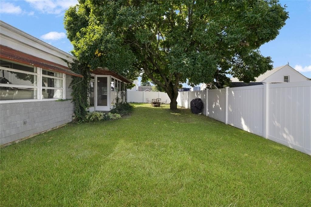 Single Family Residence at 12 Beverly Ann Drive, North Providence, photo 35 of 43