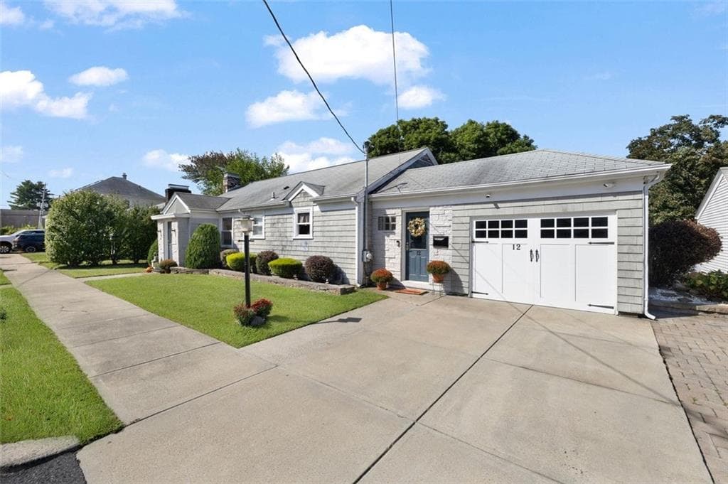 Single Family Residence at 12 Beverly Ann Drive, North Providence, photo 39 of 43