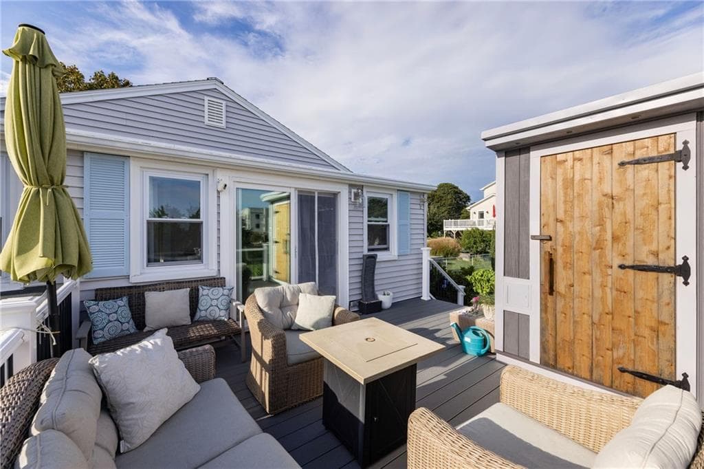 Single Family Residence at 23 1st Street, Westerly, photo 6 of 38