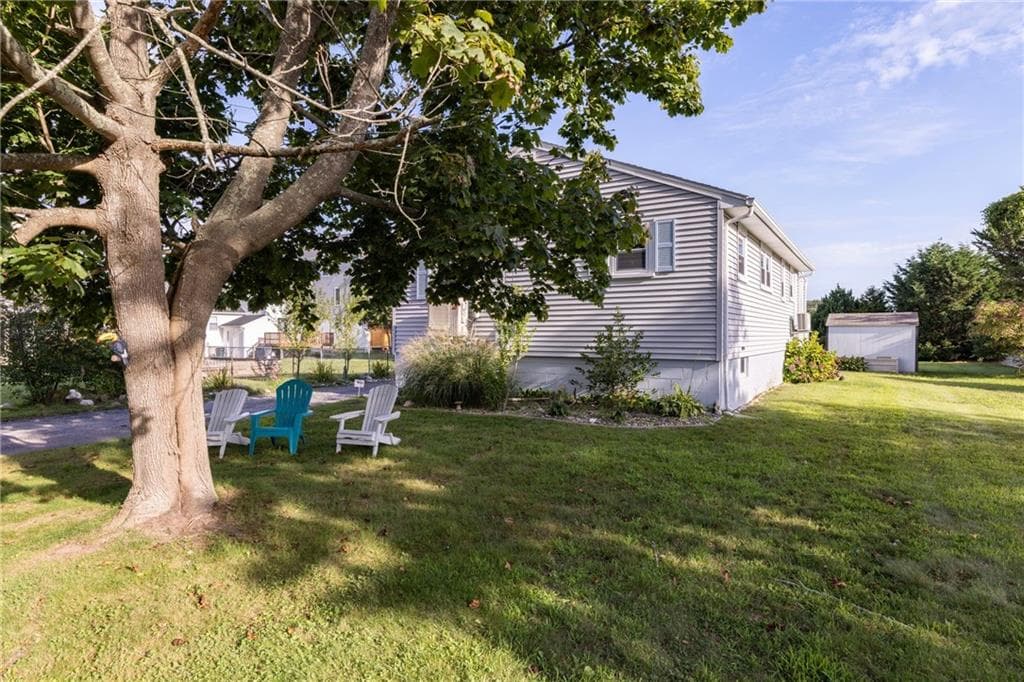 Single Family Residence at 23 1st Street, Westerly, photo 5 of 38
