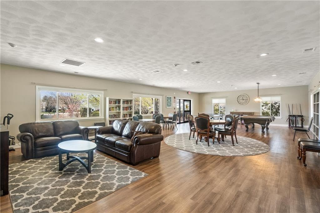 Condominium at 151 Edaville Court, Warwick, photo 34 of 47