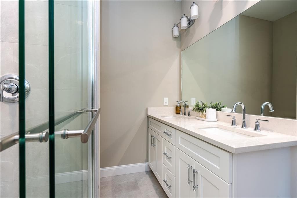 Condominium at 7 Fieldstone Way, Johnston, photo 28 of 42