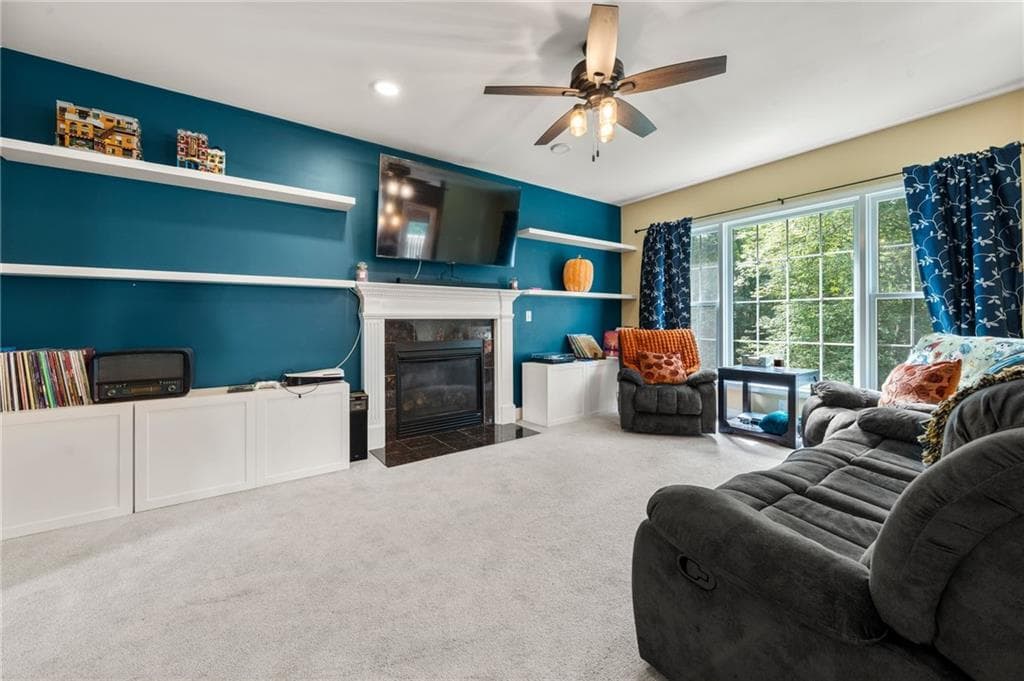 Single Family Residence at 365 Cottrell Road, Tiverton, photo 6 of 50