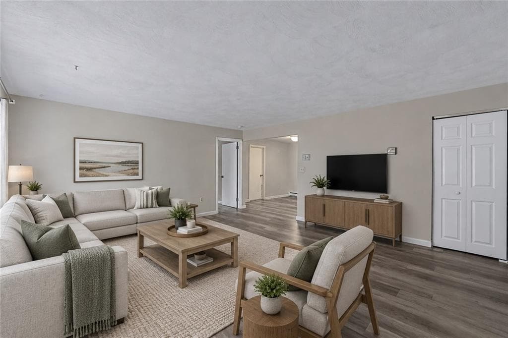 Condominium at 300 Smithfield Road UNIT 5-34, North Providence, photo 6 of 27
