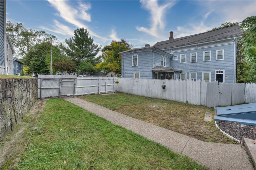 Multi Family at 73 Boyden Street, Woonsocket, photo 20 of 36