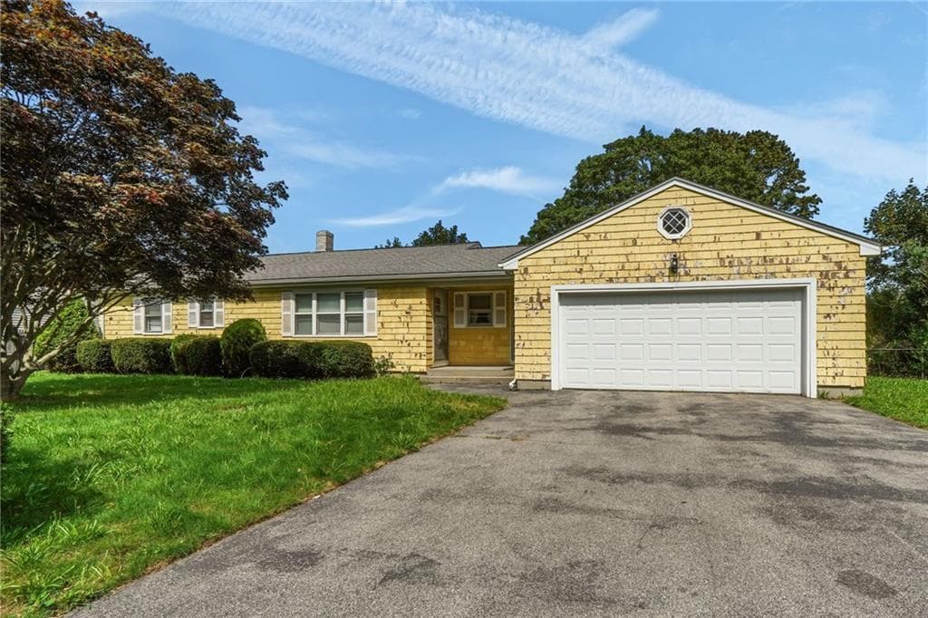5 Robert Avenue