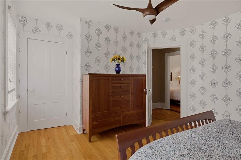 Single Family Residence at 72 Third Street, Newport, photo 22 of 45