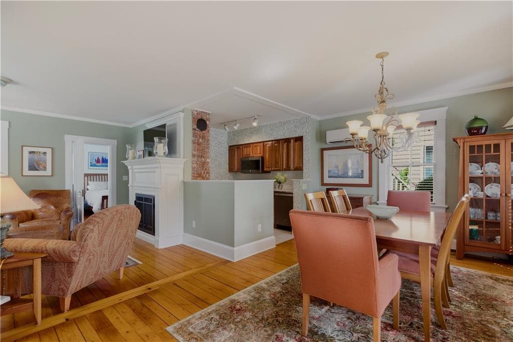 Single Family Residence at 72 Third Street, Newport, photo 5 of 45