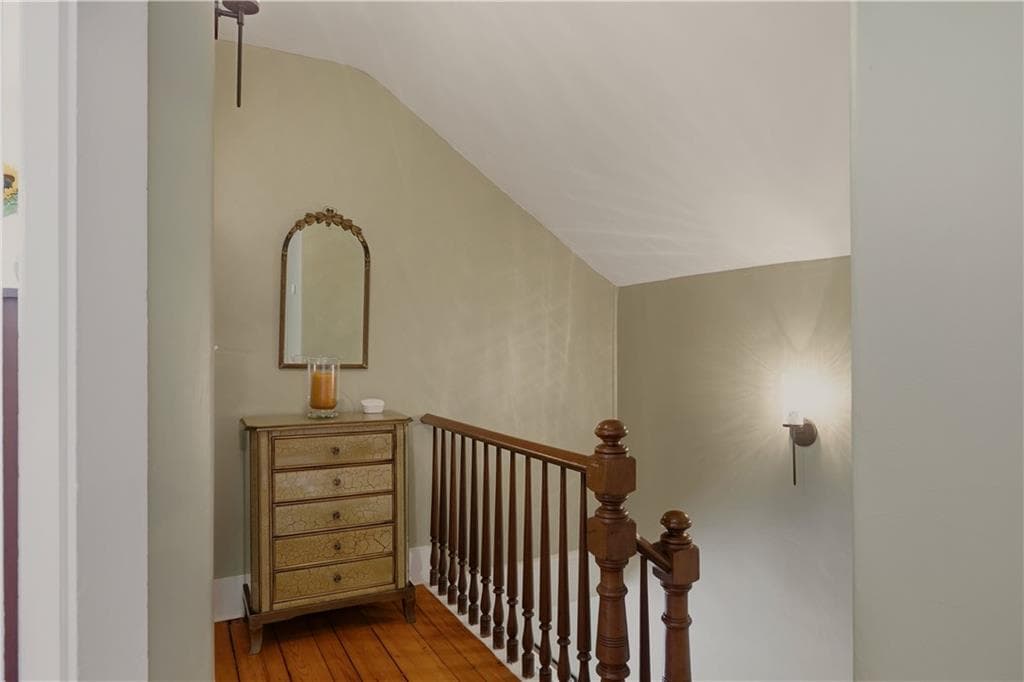 Single Family Residence at 72 Third Street, Newport, photo 19 of 45