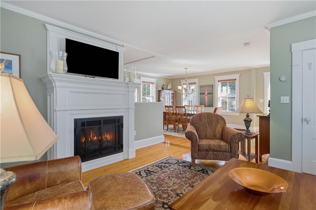 Single Family Residence at 72 Third Street, Newport, photo 8 of 45