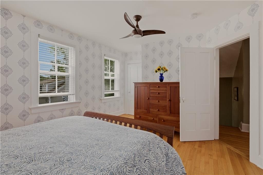 Single Family Residence at 72 Third Street, Newport, photo 21 of 45