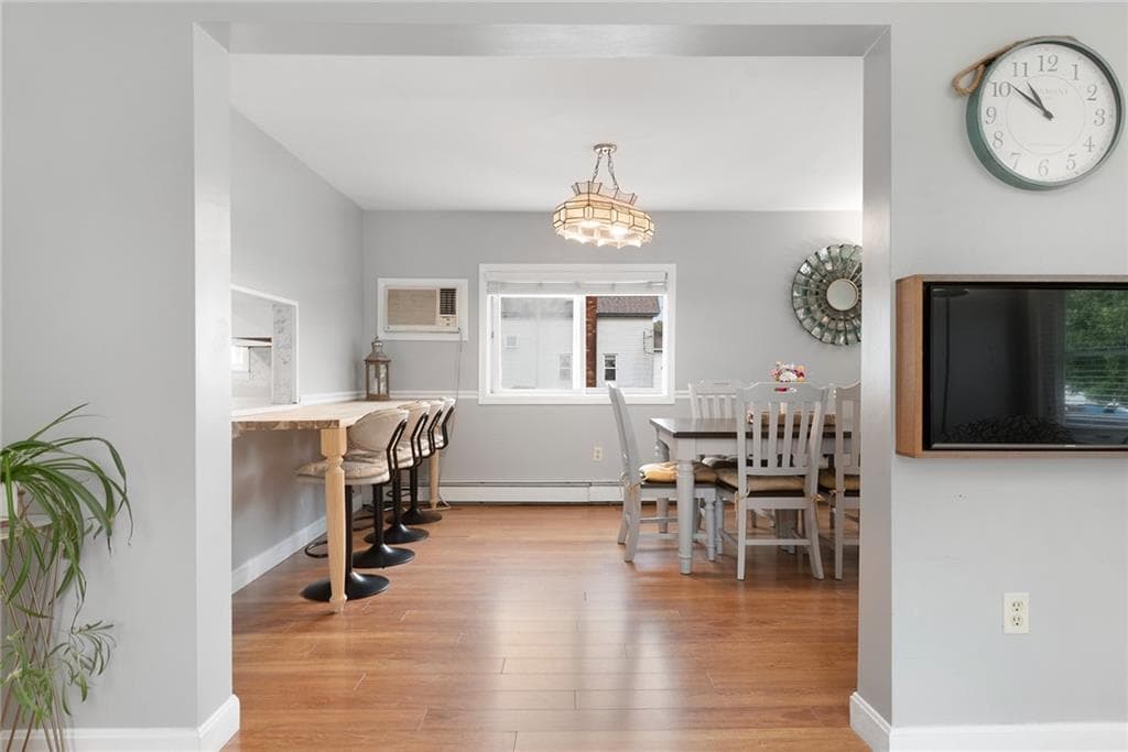 Single Family Residence at 22 Lake Avenue, Barrington, photo 10 of 44