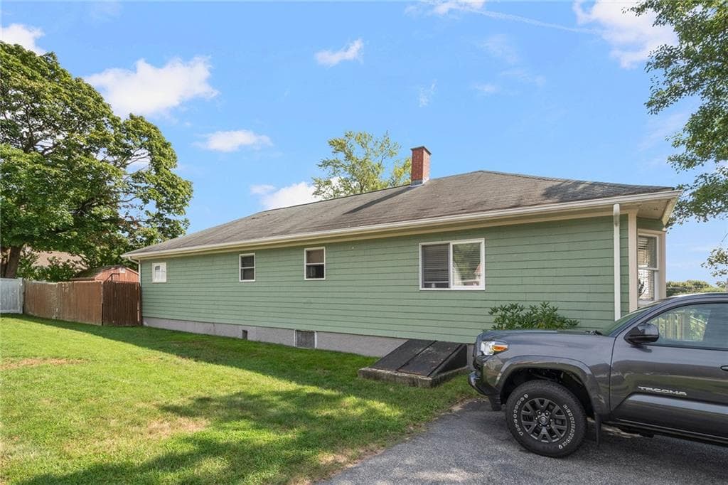 Single Family Residence at 22 Lake Avenue, Barrington, photo 39 of 44