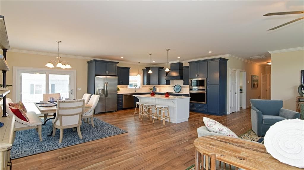 Condominium at 13 Bogey Circle, South Kingstown, photo 7 of 50