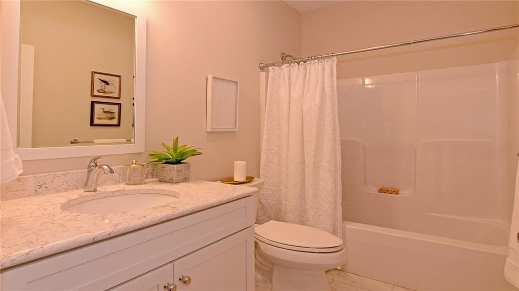 Condominium at 13 Bogey Circle, South Kingstown, photo 32 of 50