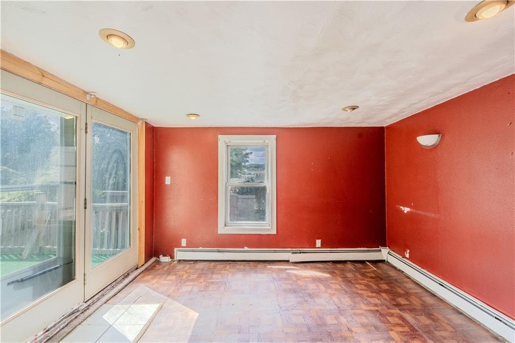Single Family Residence at 738 Lonsdale Avenue, Central Falls, photo 7 of 10