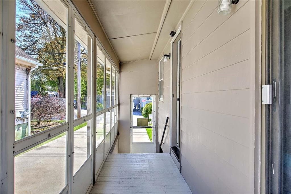 Single Family Residence at 8 Ashby Street, Johnston, photo 26 of 41