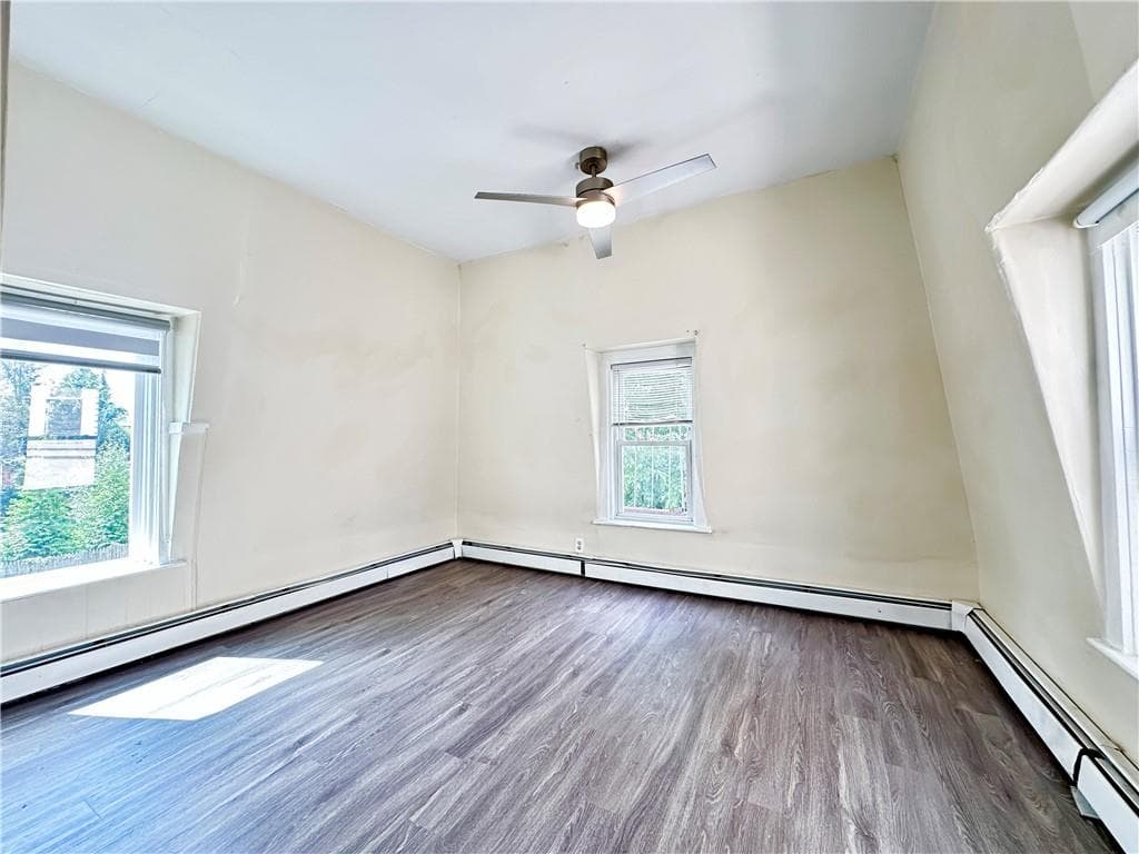 Multi Family at 137 Sutton Street, Providence, photo 17 of 39