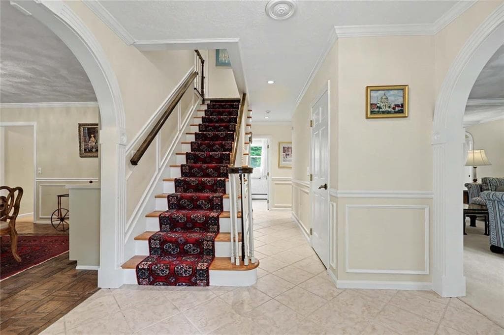 Single Family Residence at 88 Varnum Drive, Warwick, photo 6 of 50