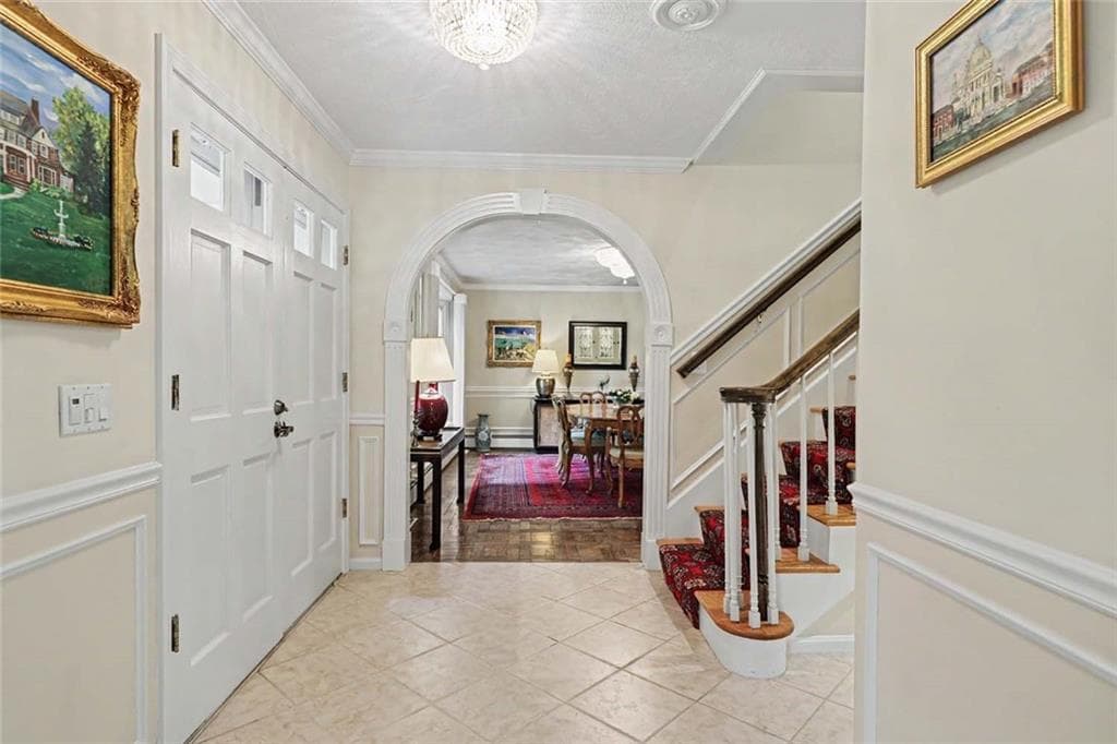 Single Family Residence at 88 Varnum Drive, Warwick, photo 7 of 50